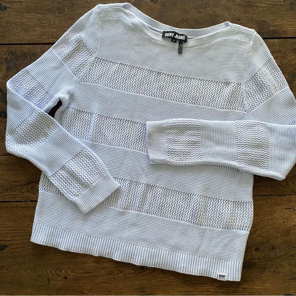 Dkny Blue Crew Neck Sweater lightweight Knit Size M